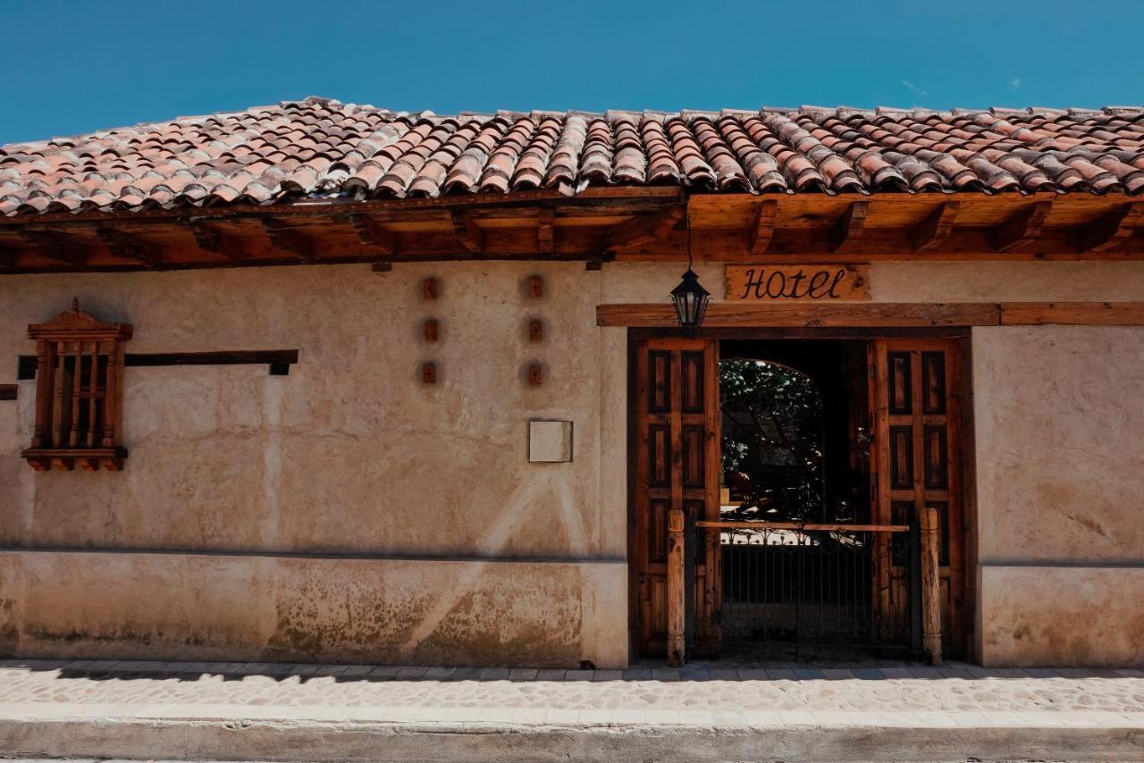 Hotel Casa De Gandhi San Cristobal de las Casas Exterior photo